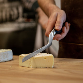 Couteau à Fromage à Pâte Molle Professionnel, Noir 140 mm